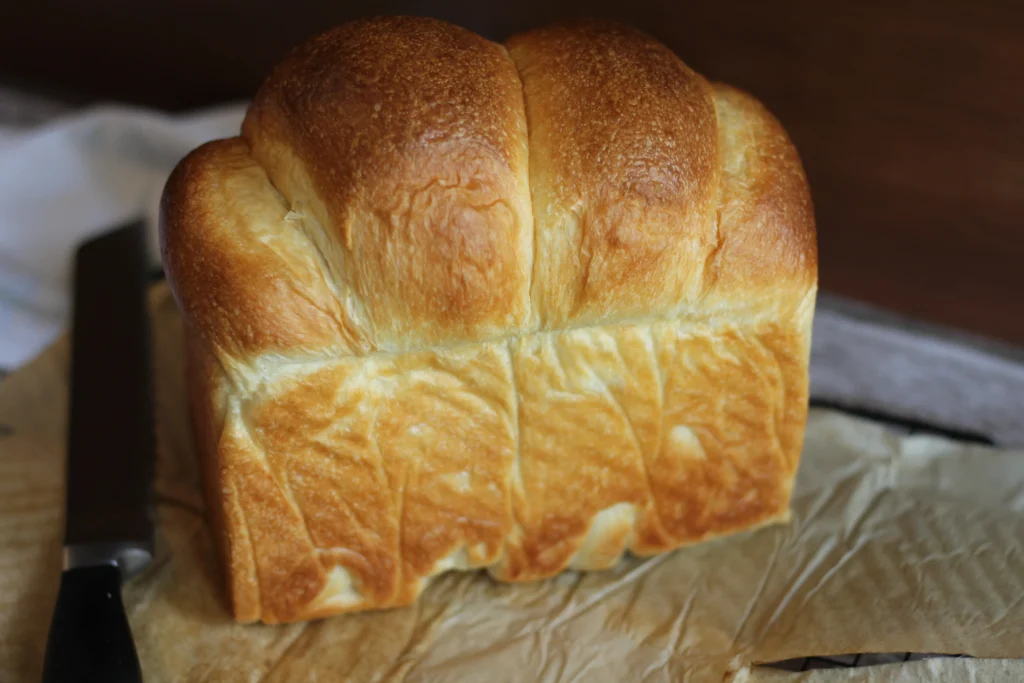 potato flake sourdough milk bread