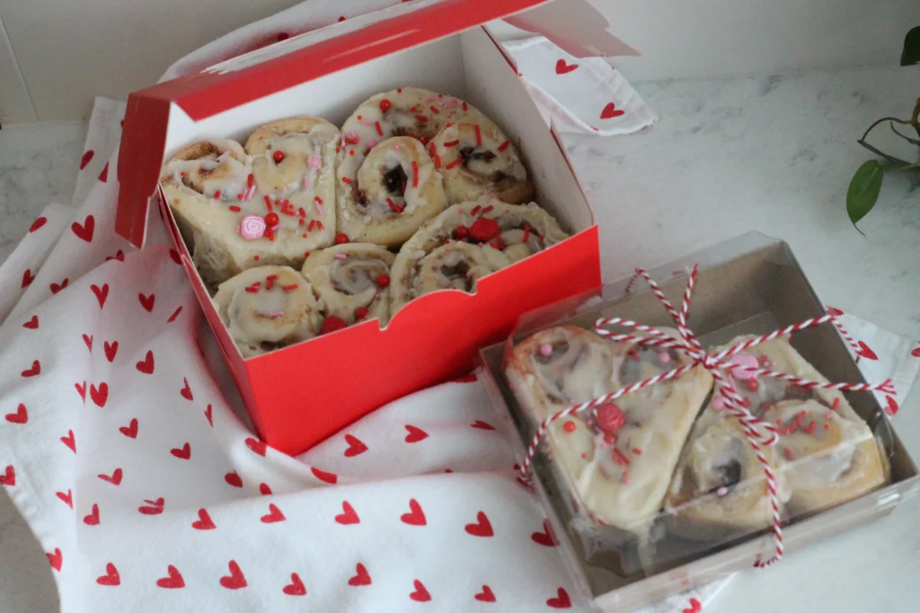 heart cinnamon rolls gift